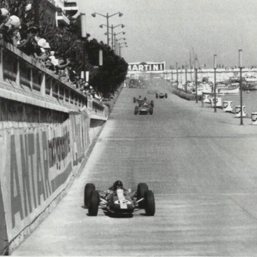 GP de Monaco : La réussite ne lui sourira pas malgré l'avance en début de course !
Contribution Gérard Voisin